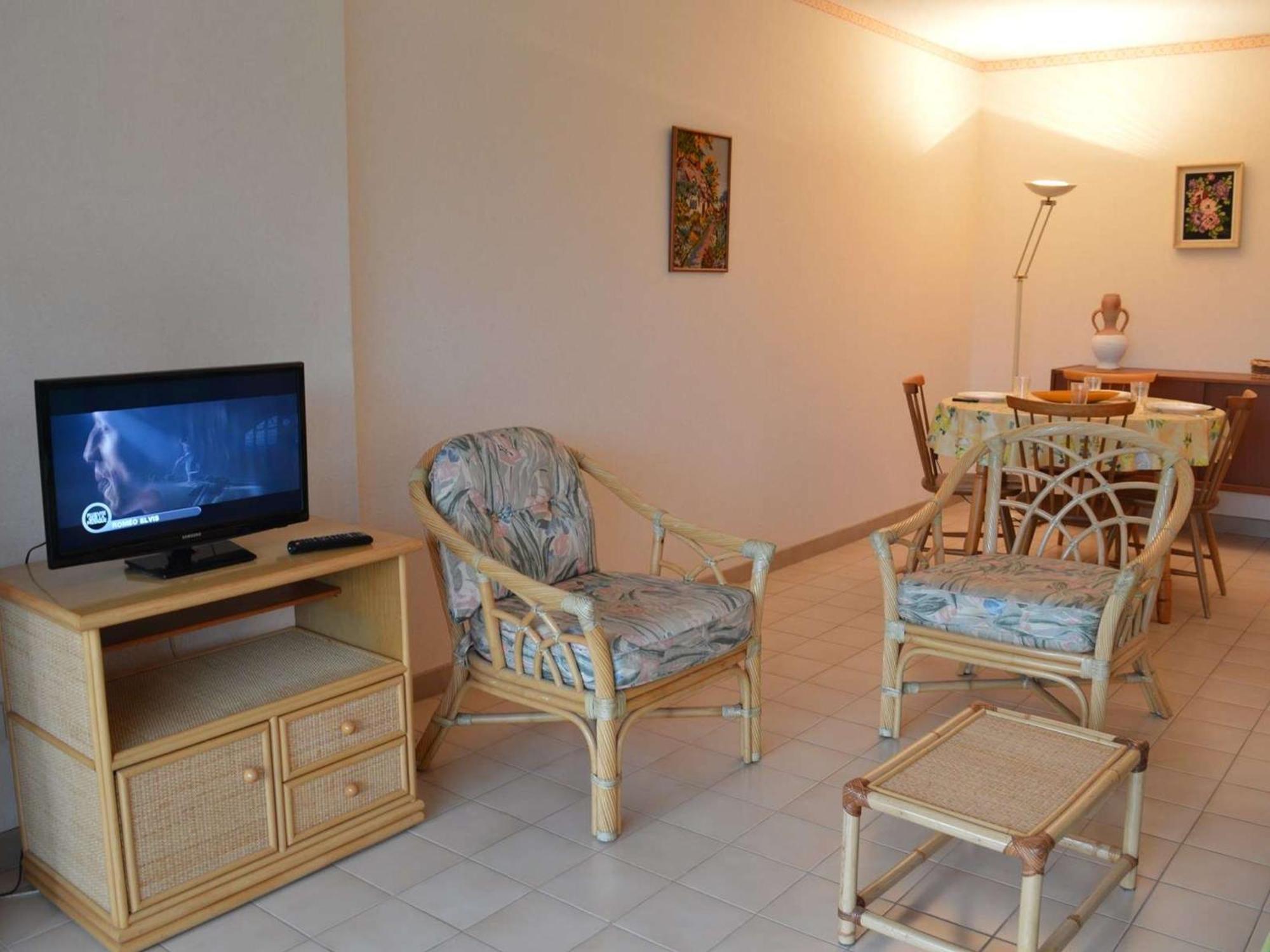 Appartement Fréjus, 2 Pièces, 4 Personnes - Fr-1-226a-145